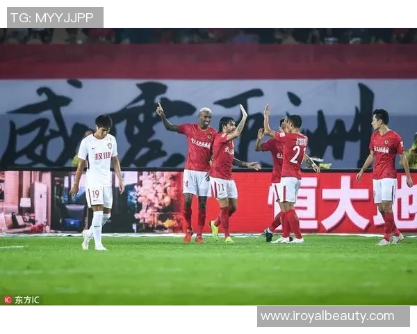 权健与重庆激战正酣比分悬念待揭晓的精彩对决