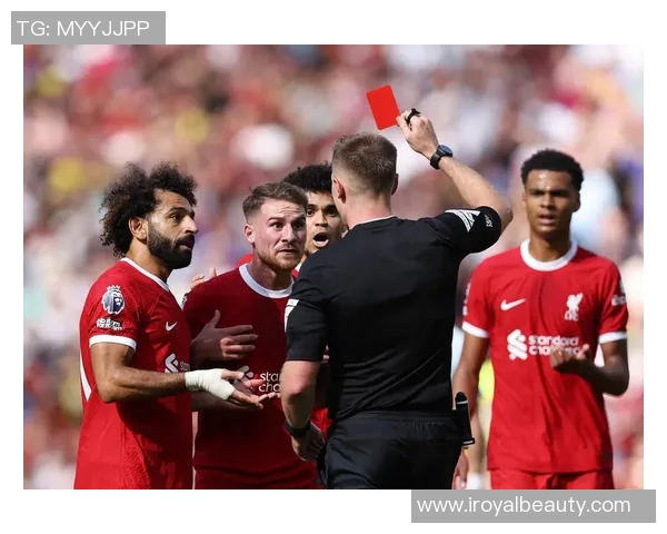 英超激战利物浦主场迎战斯旺西全力争胜展现强大实力